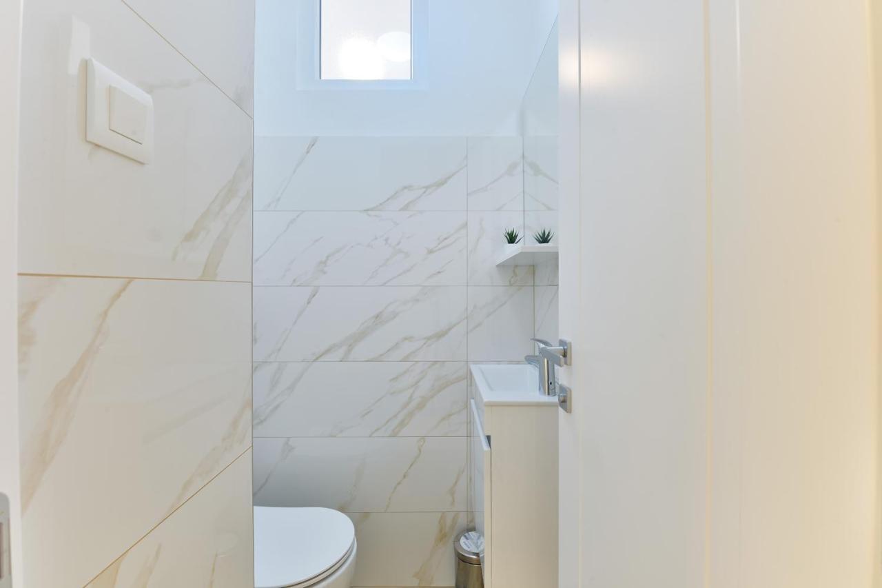 Zara Lumina Apartment Exterior photo