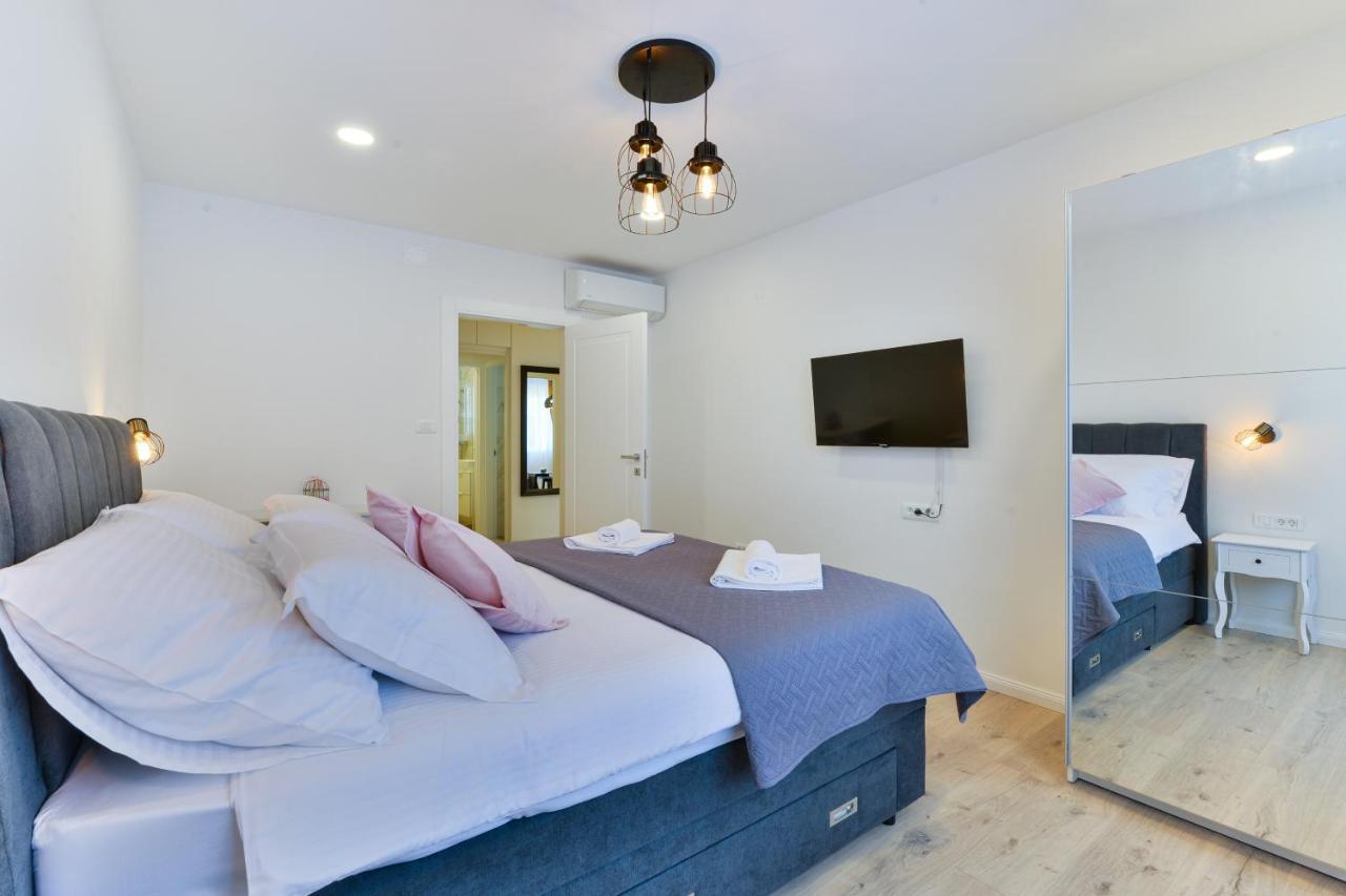 Zara Lumina Apartment Exterior photo